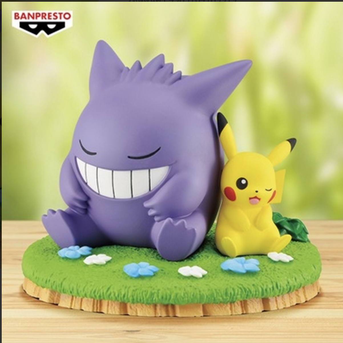 POKEMON FIGURE PIKACHU & GENGAR