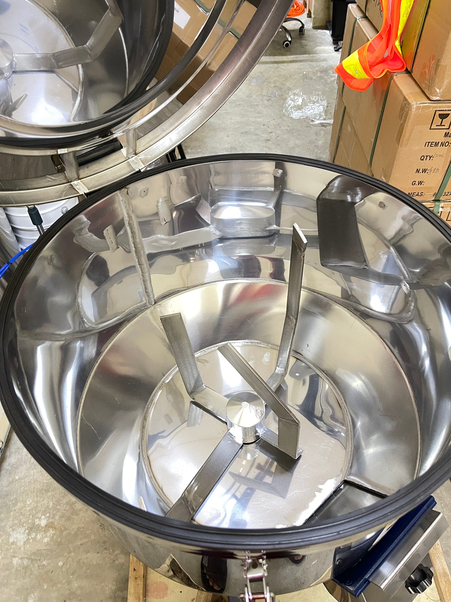 เครื่องผสมอเนกประสงค์ ผสมอาหาร ผสมยา ผสมเม็ดพลาสติก และอื่นๆ MM1 stainless steel mixer