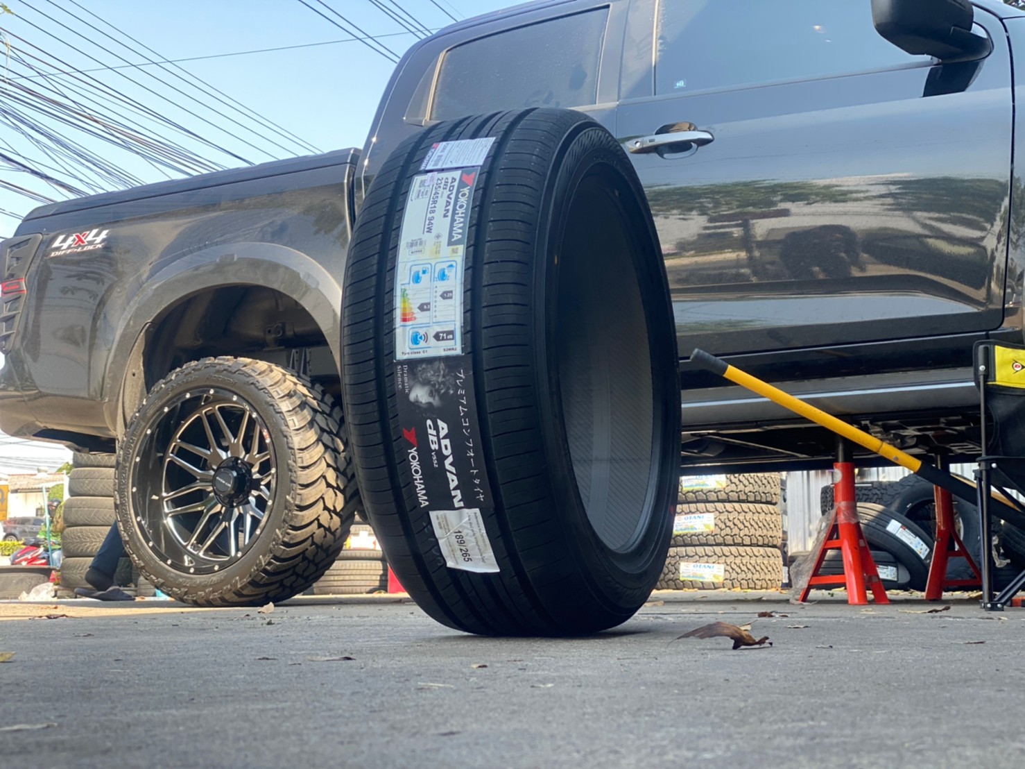 YOKOHAMA ADVAN DB V552 235/45-18 ราคาพิเศษที่ STEP9