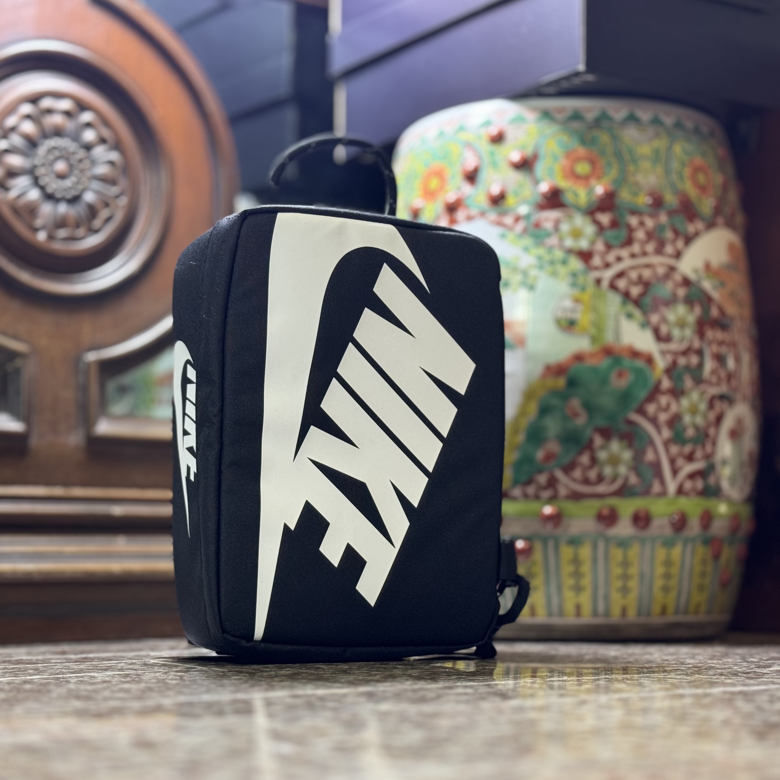 กระเป๋า Nike ShoeBox Bag 8L ‘ORANGE’