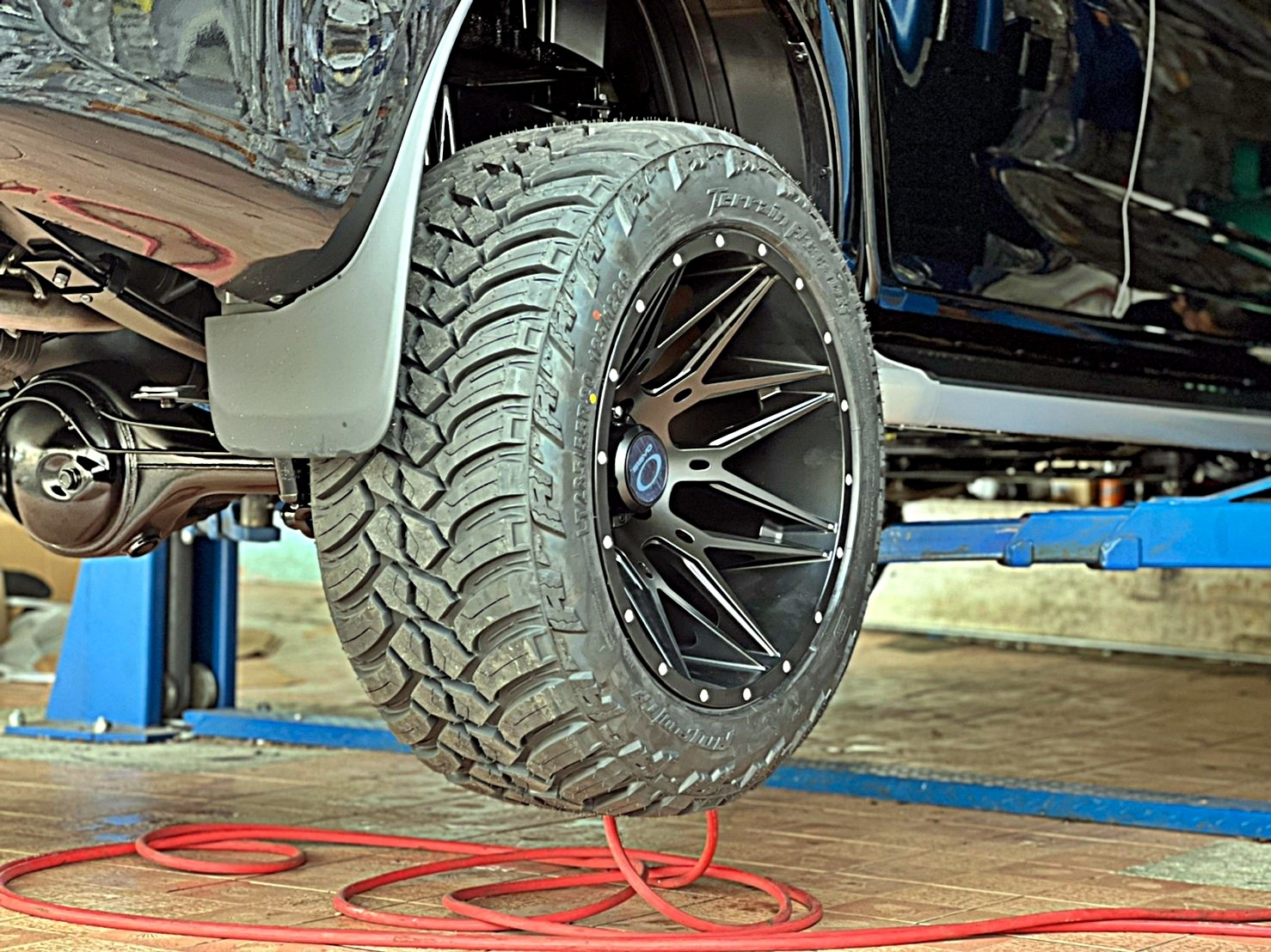 D-MAX 1.9 จัดทรงเมกา อย่างเทพ ที่ STEP9