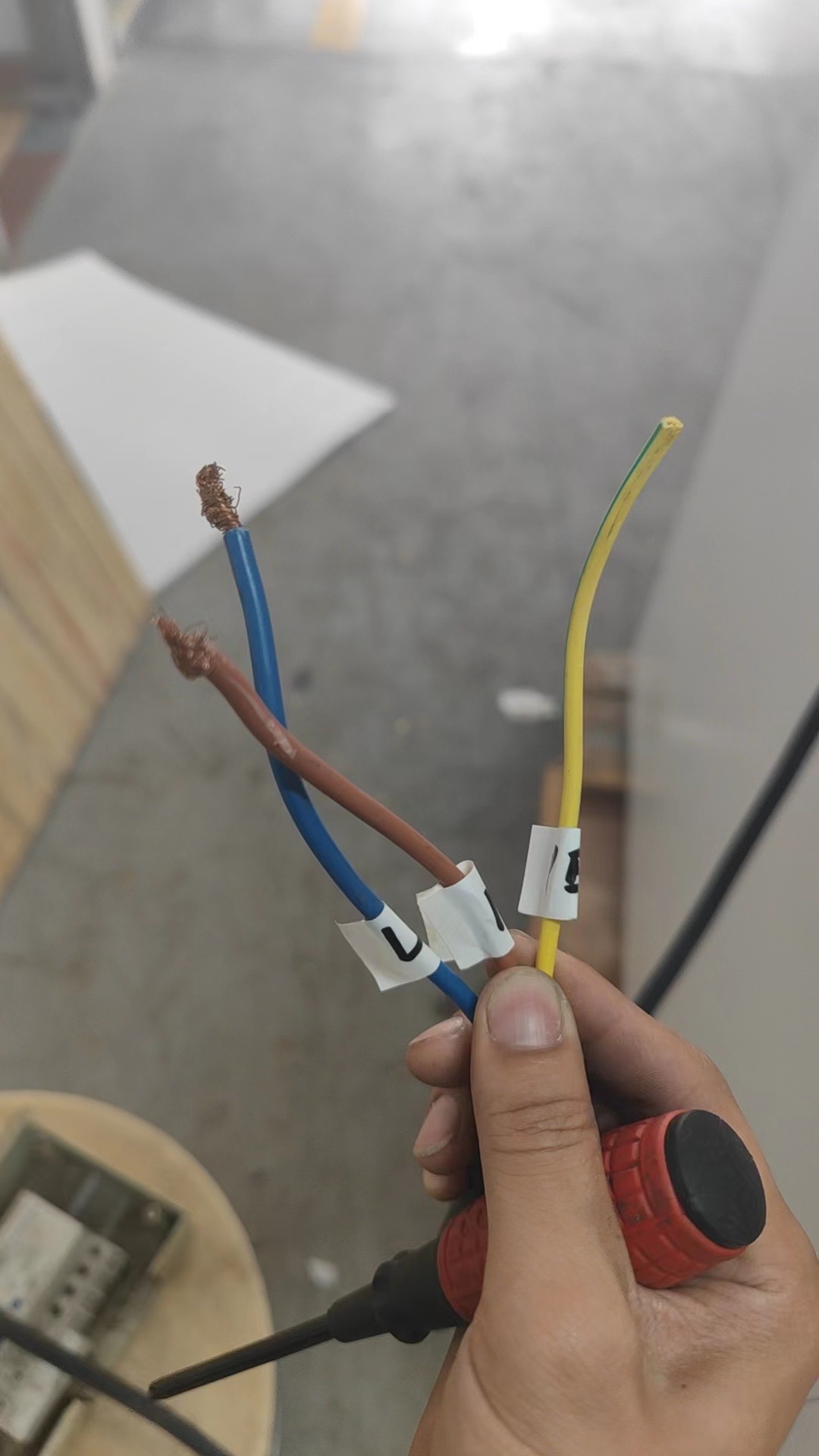 16518 ตู้อบแห้ง วัตถุดิบ สมุนไพร ฆ่าเชื้อ เครื่องมือแพทย์ ทำความร้อนไฟฟ้า รุ่น 101-4BS/4S 9 ชั้น