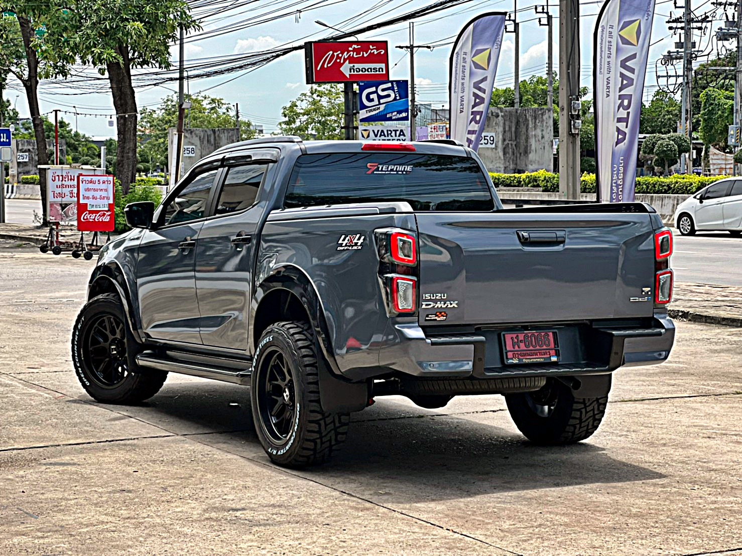 D_MAX_ทรงเมกา ล้อ HOSTILE H120