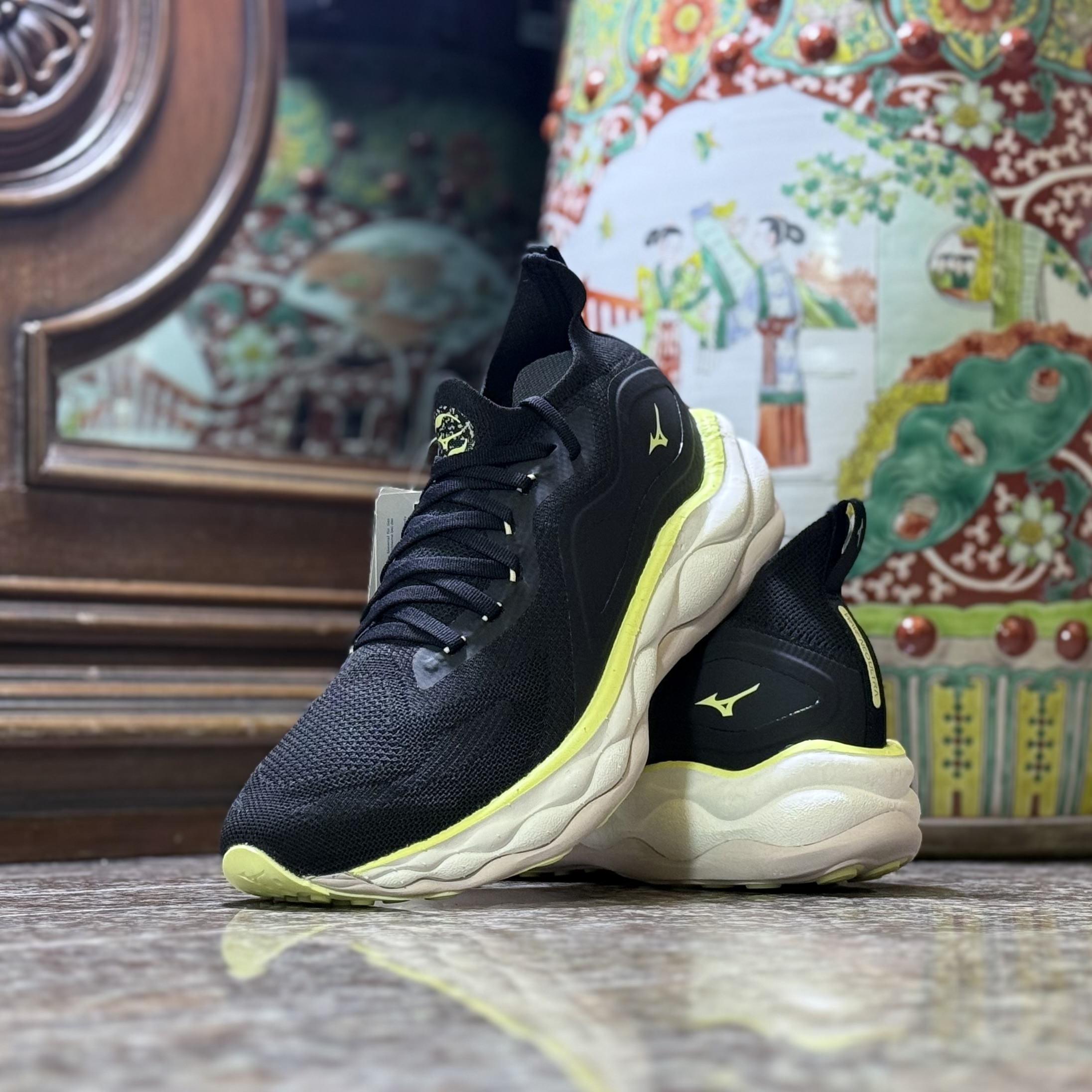 รองเท้าวิ่ง Mizuno Wave Neo Ultra (M9.5/10.5US)