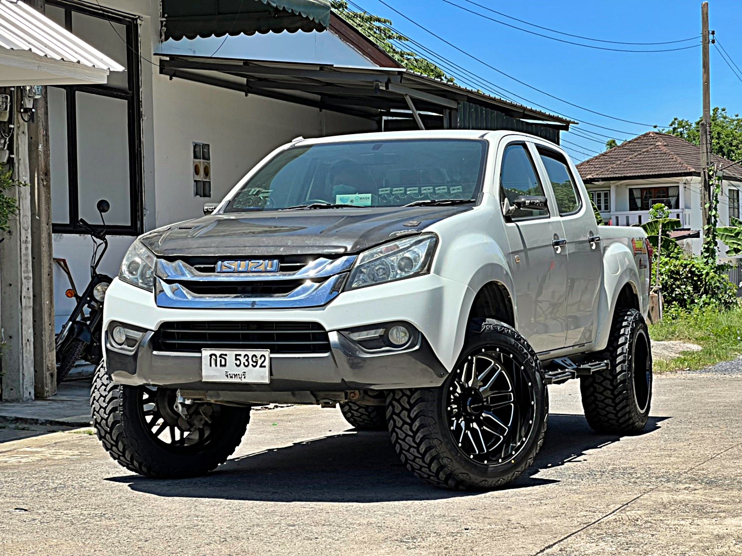 D-MAX_จองคิวมาจากจันทบุรี คันนี้ตัวเตี้ยโหลดเตี้ย จัดทรงเมกาที่ STEP9
