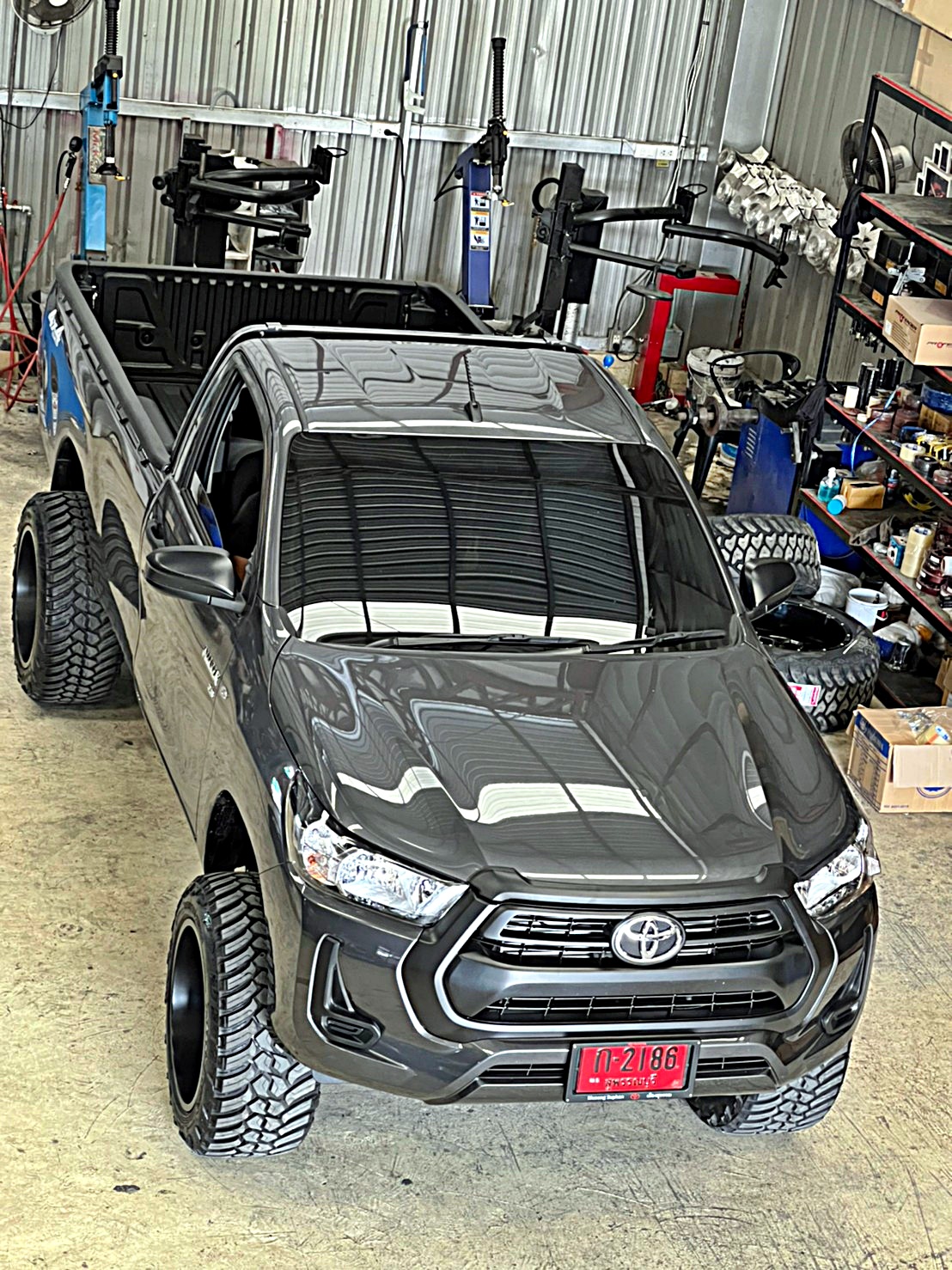 #TOYOTA_REVO_หัวเดียว จองคิวมาจากสุพรรณบุรี ทำทรงเมกาที่STEP9