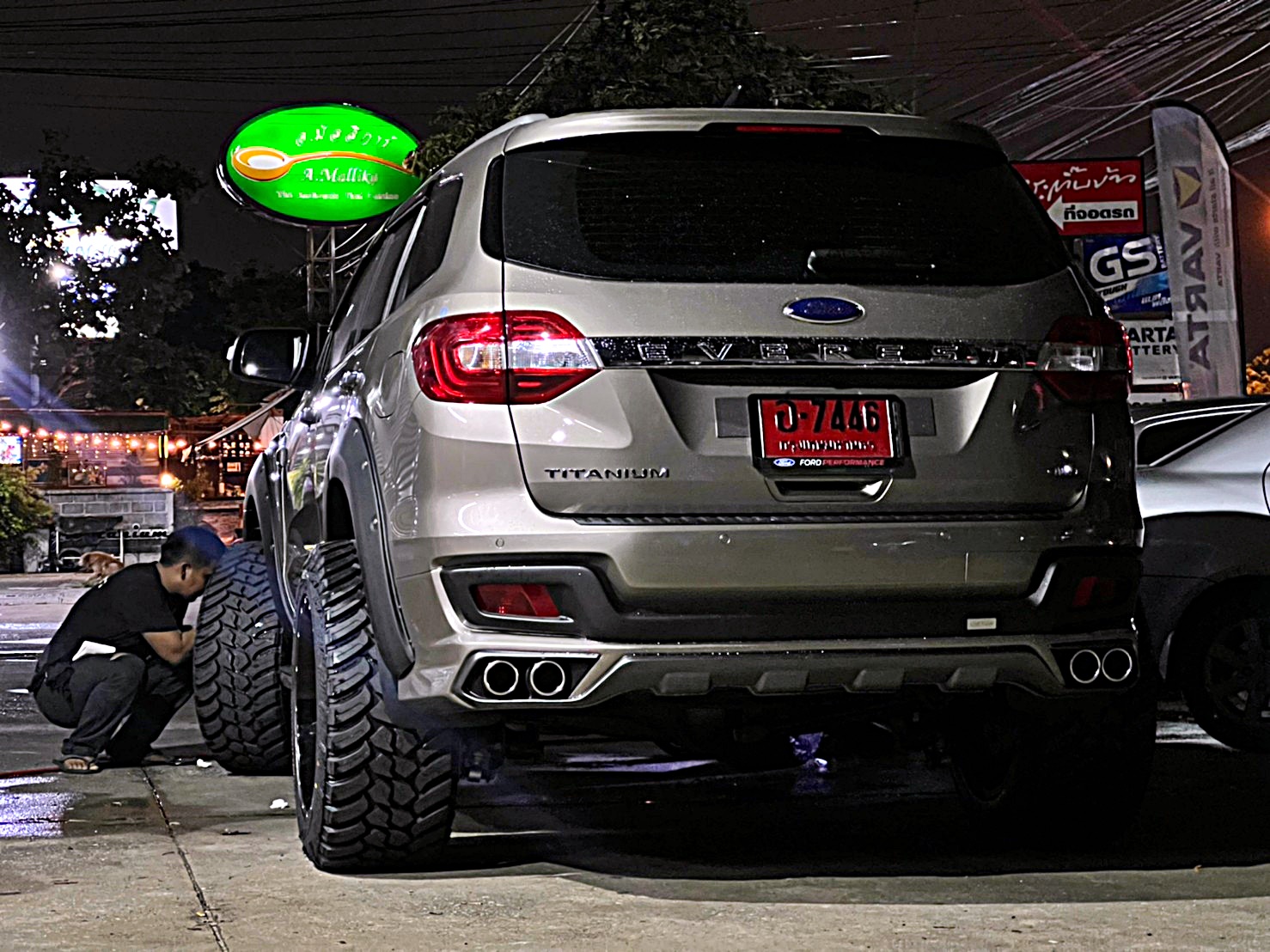 FORD_EVEREST_ทรงเมกา ที่ STEP9