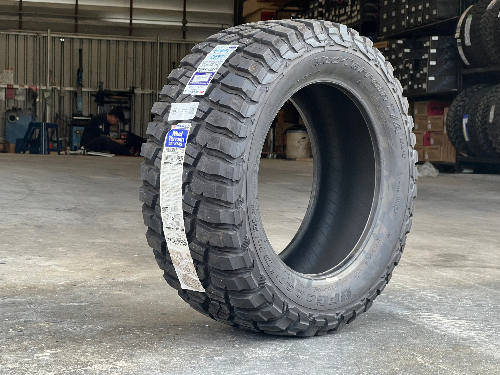 BF 305/55-20 KM3 USA ราคาถูกที่step9
