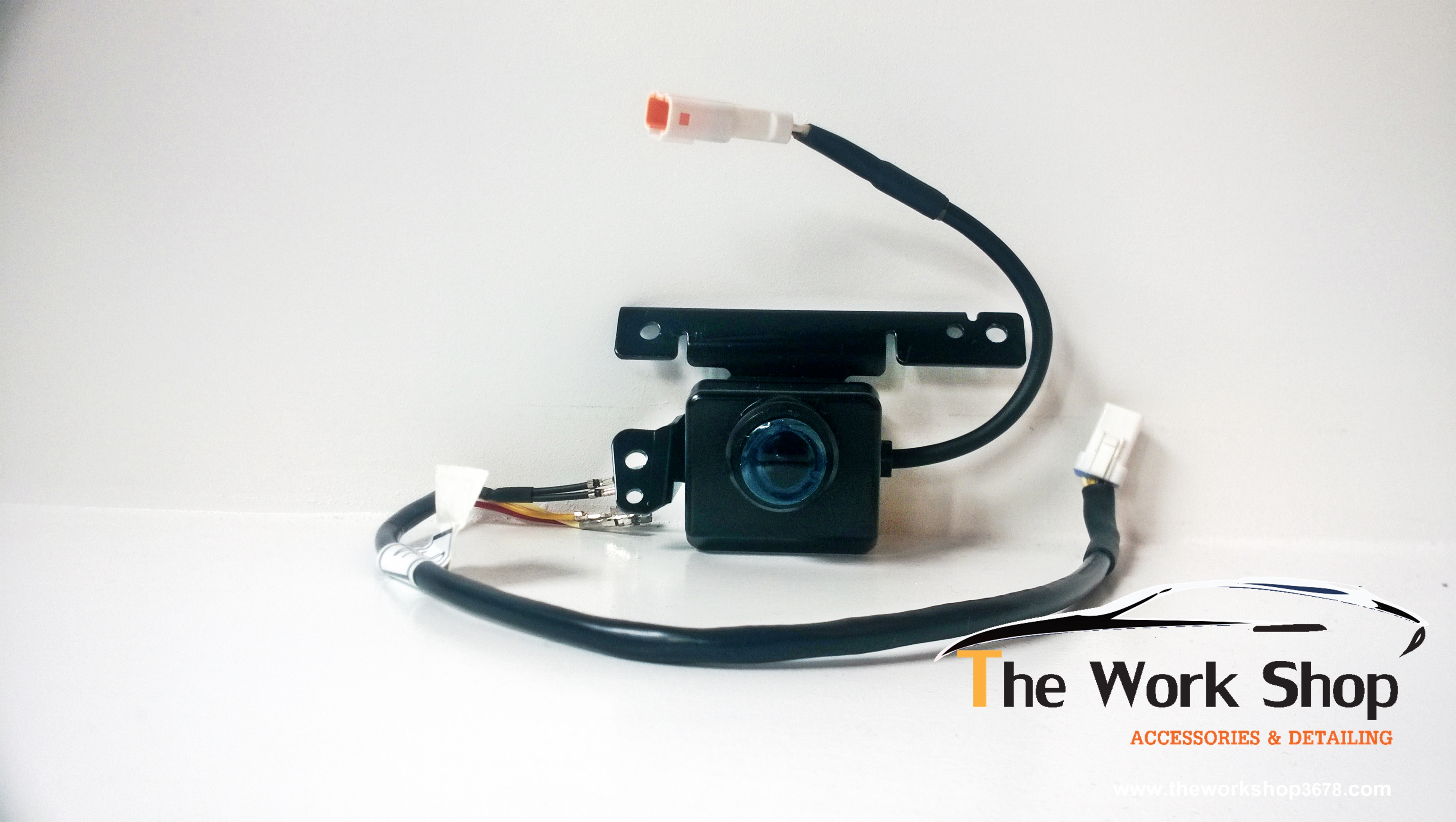 Rear Camera from GM for Captiva ( กล้องมองหลังของแท้ )
