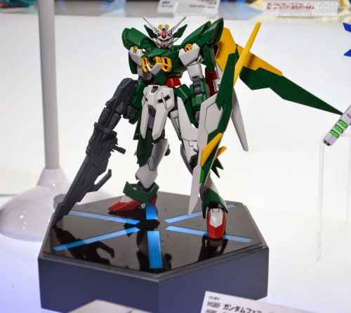 Gundam Fenice Rinascita (HGBF) (Gundam Model Kits)