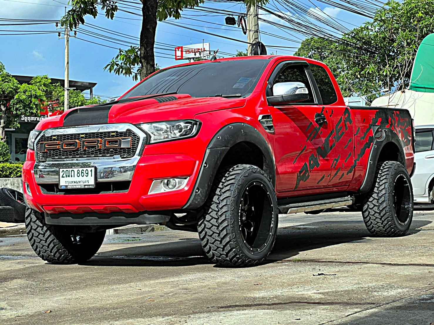 FORD_RANGER_ทรงเมกาจองคิวมาจากลำพูน