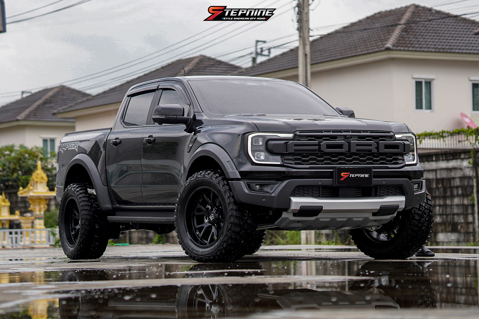 ส่งงาน FORD RAPTOR ป้ายแดง หล่อๆเต็มๆแบบนี้ต้องที่ STEP9 เท่านั้น!