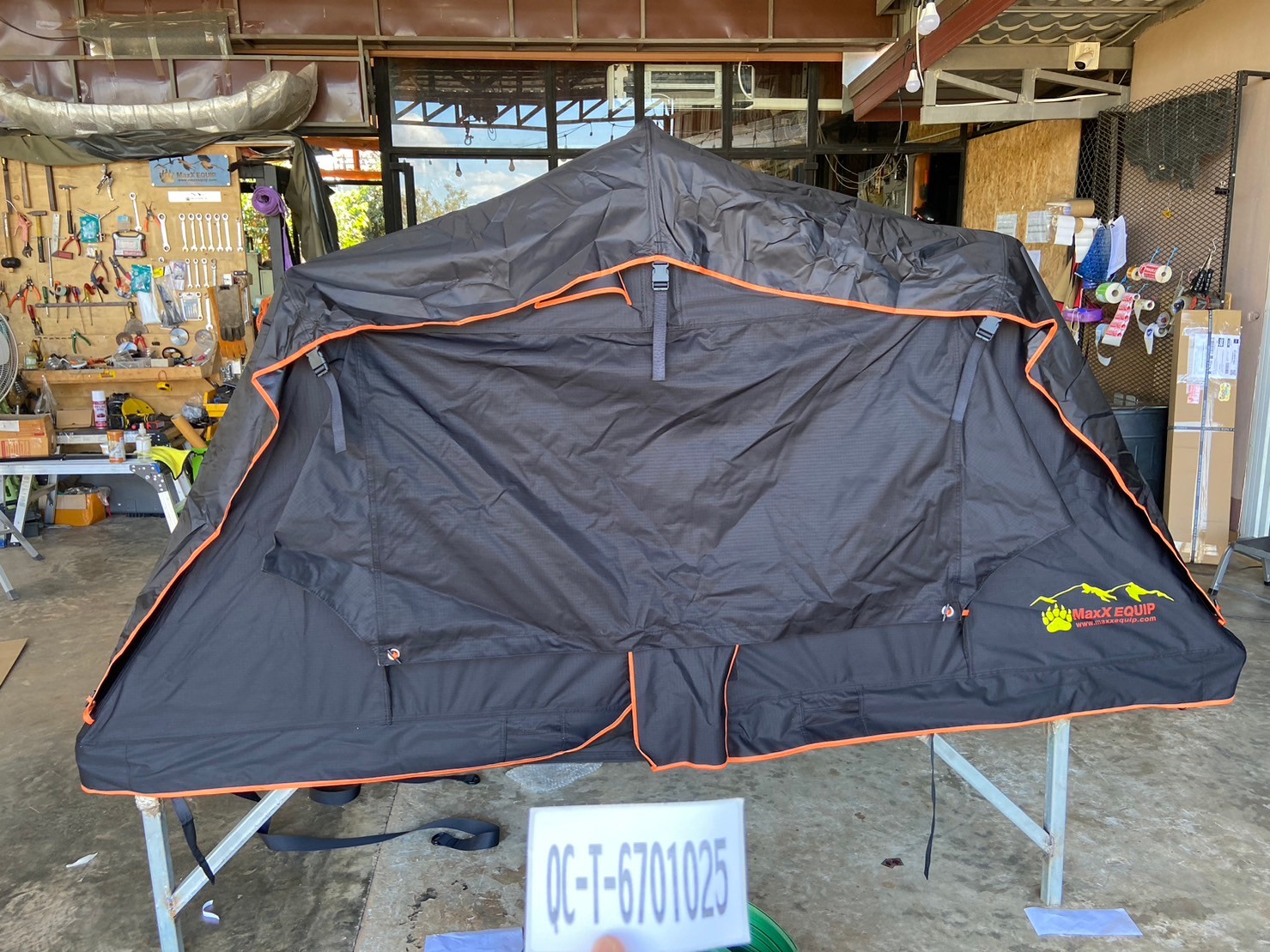 BLACK BIRD 1.2 - MaxX Equip เต็นท์หลังคารถ - ประเภทหลังคาอ่อน