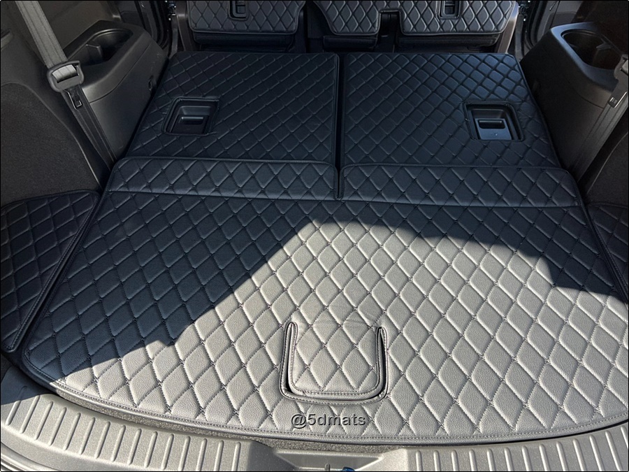 พรมปูพื้นรถยนต์ 6D MAZDA CX-8 (2019-25) พรม6D หนานุ่ม เข้ารูป เต็มคัน