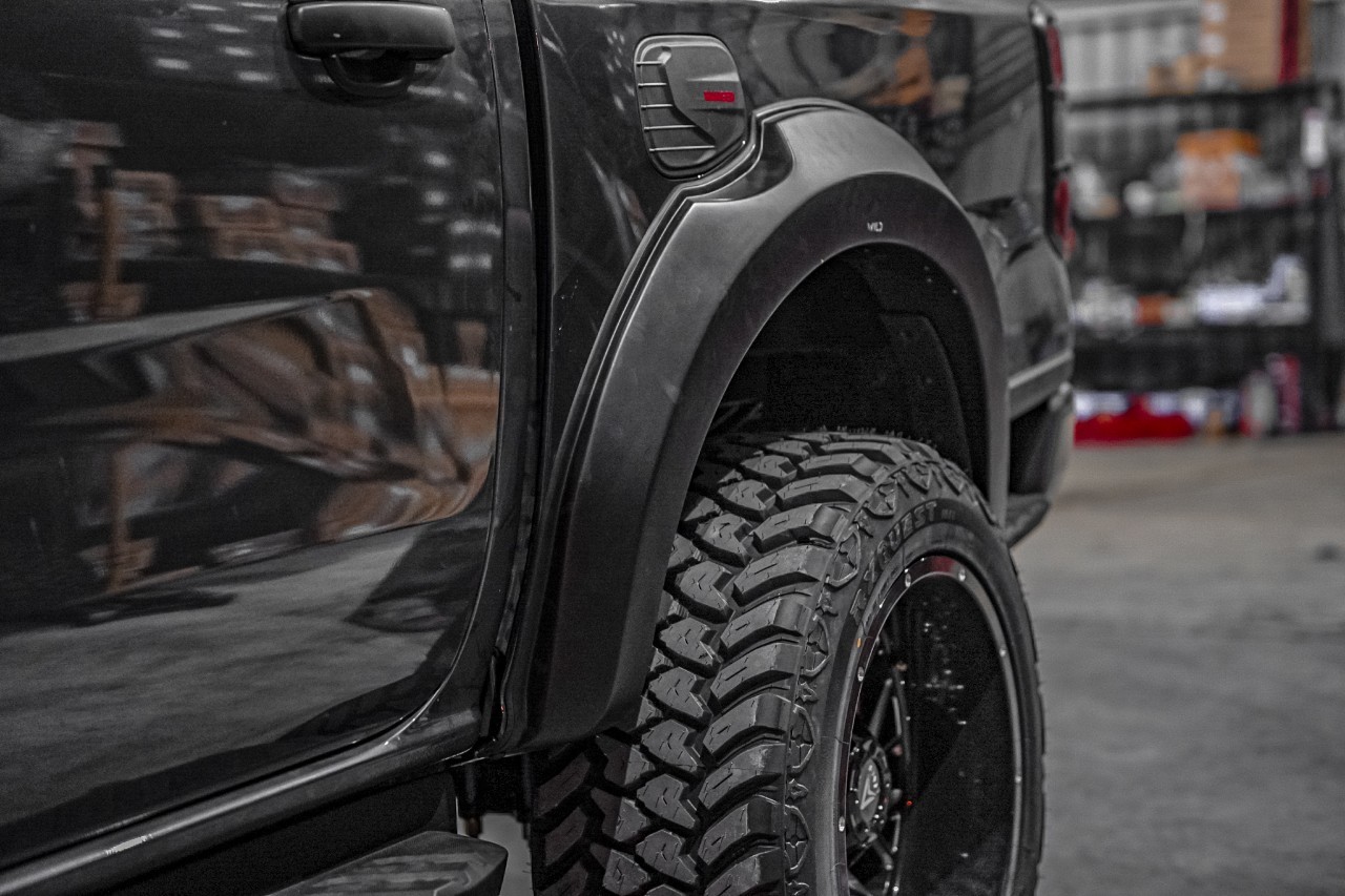 FORD RANGER NEXTGEN แต่งทรงเมกาที่STEP9