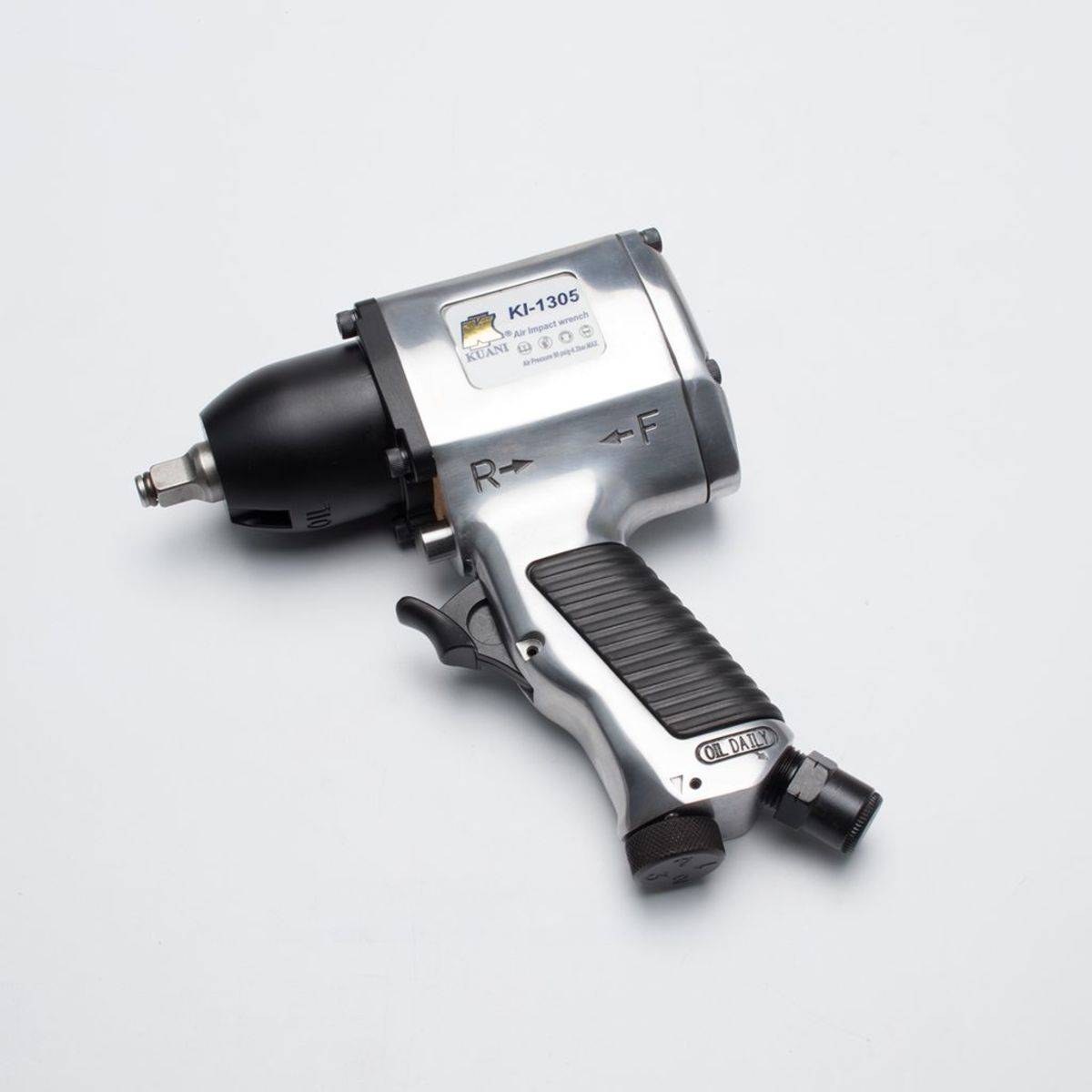 KUANI KI-1305 บล๊อกลม 3/8" PIN CLUTCH KUANI
