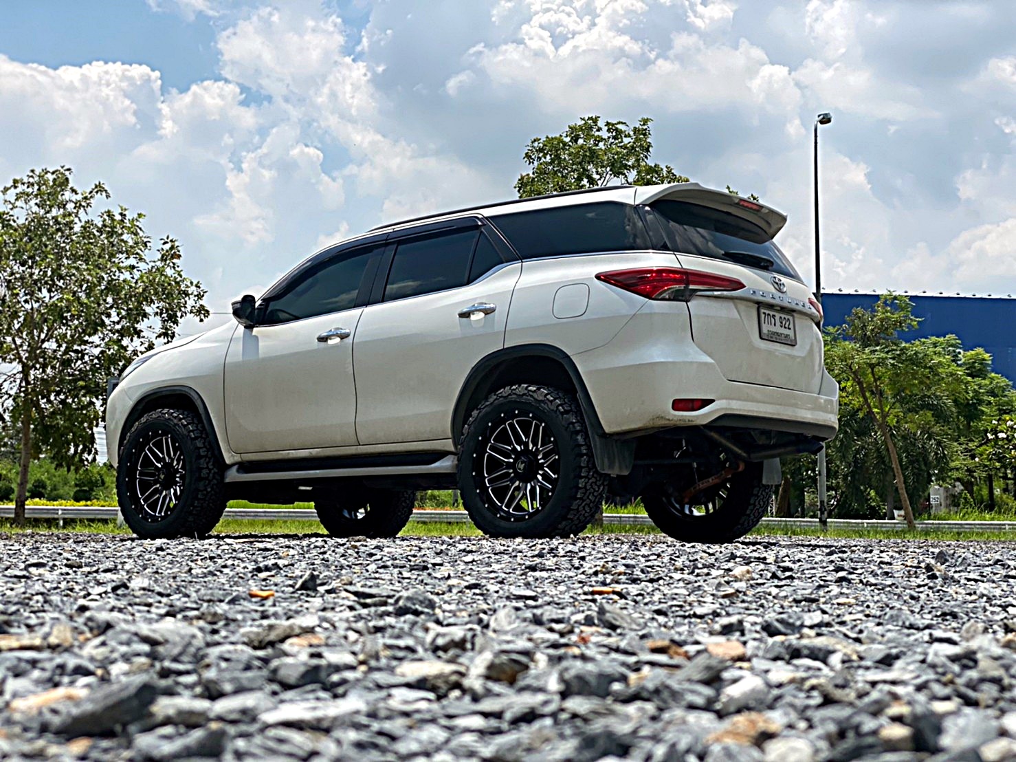 FORTUNER ล้อขอบ20 OFFROAD ที่ STEP9