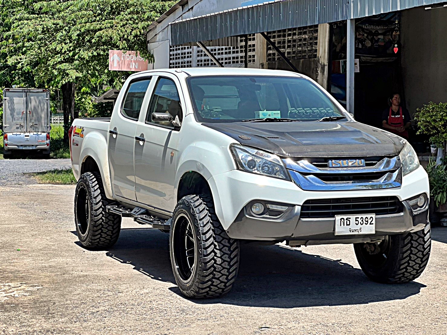 D-MAX_จองคิวมาจากจันทบุรี คันนี้ตัวเตี้ยโหลดเตี้ย จัดทรงเมกาที่ STEP9