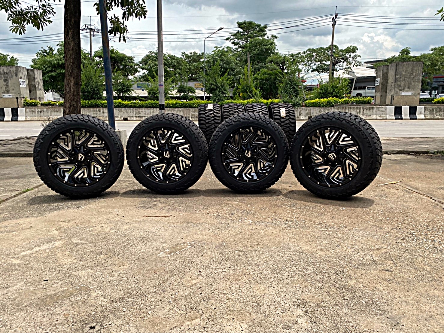 FORD WILDTRAK จัดทรงเมกาที่ STEP9