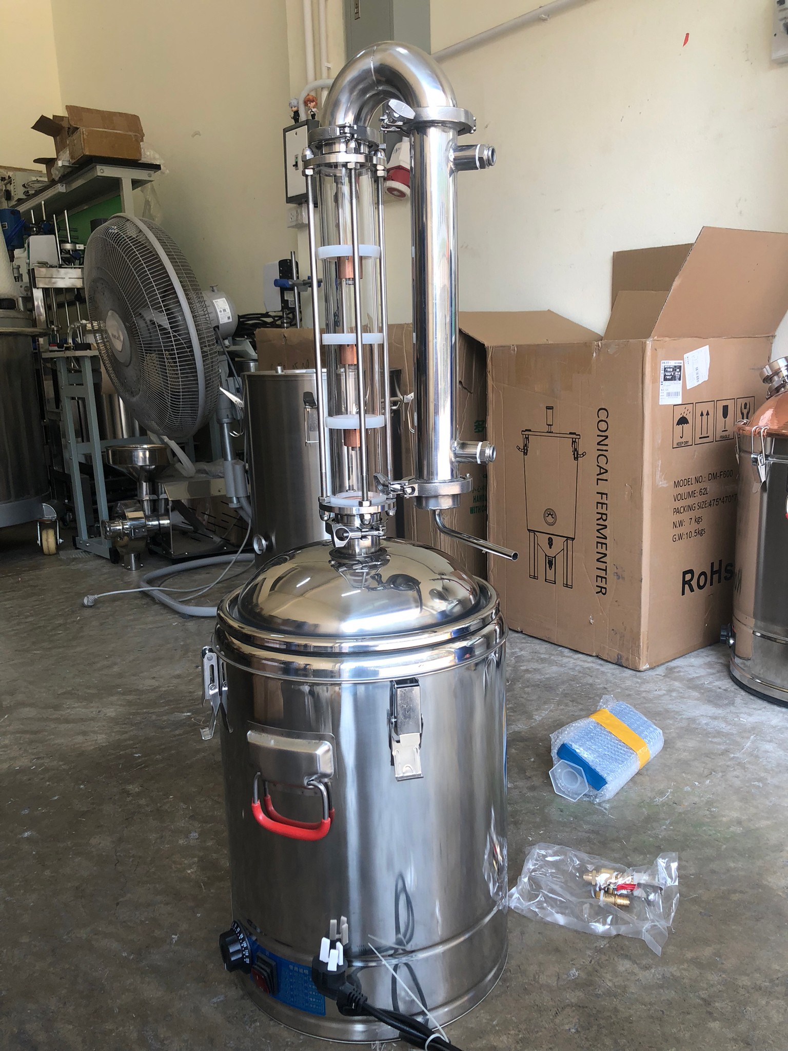 Yantai-09 เครื่องกลั่นน้ำมันหอมระเหย กลั่นสุรา กลั่นแอลกอฮอล์