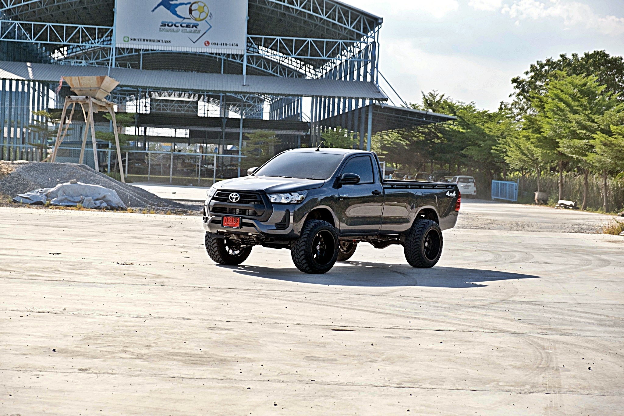 #TOYOTA_REVO_หัวเดียว จองคิวมาจากสุพรรณบุรี ทำทรงเมกาที่STEP9