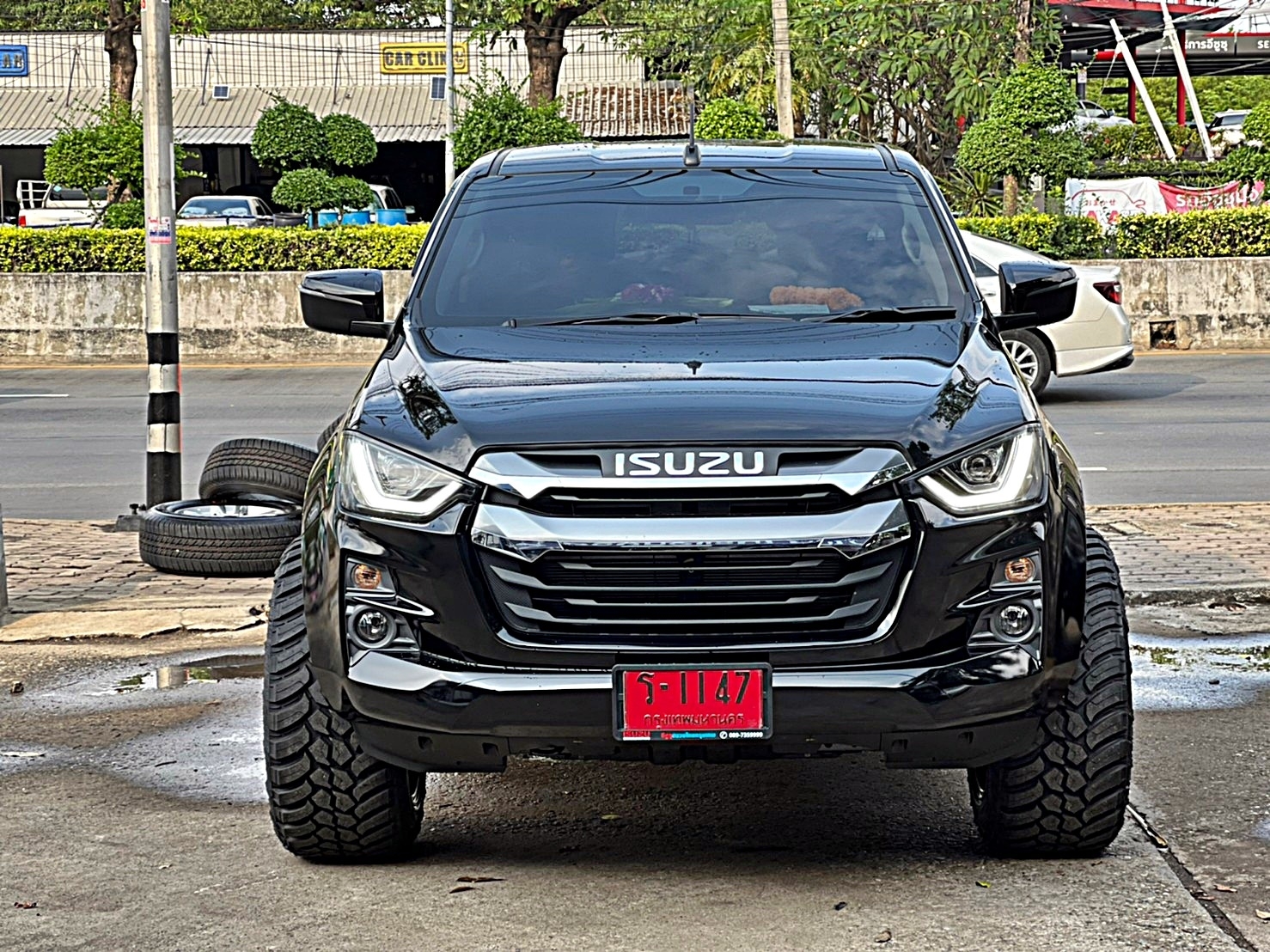 D-MAX 1.9 จัดทรงเมกา อย่างเทพ ที่ STEP9