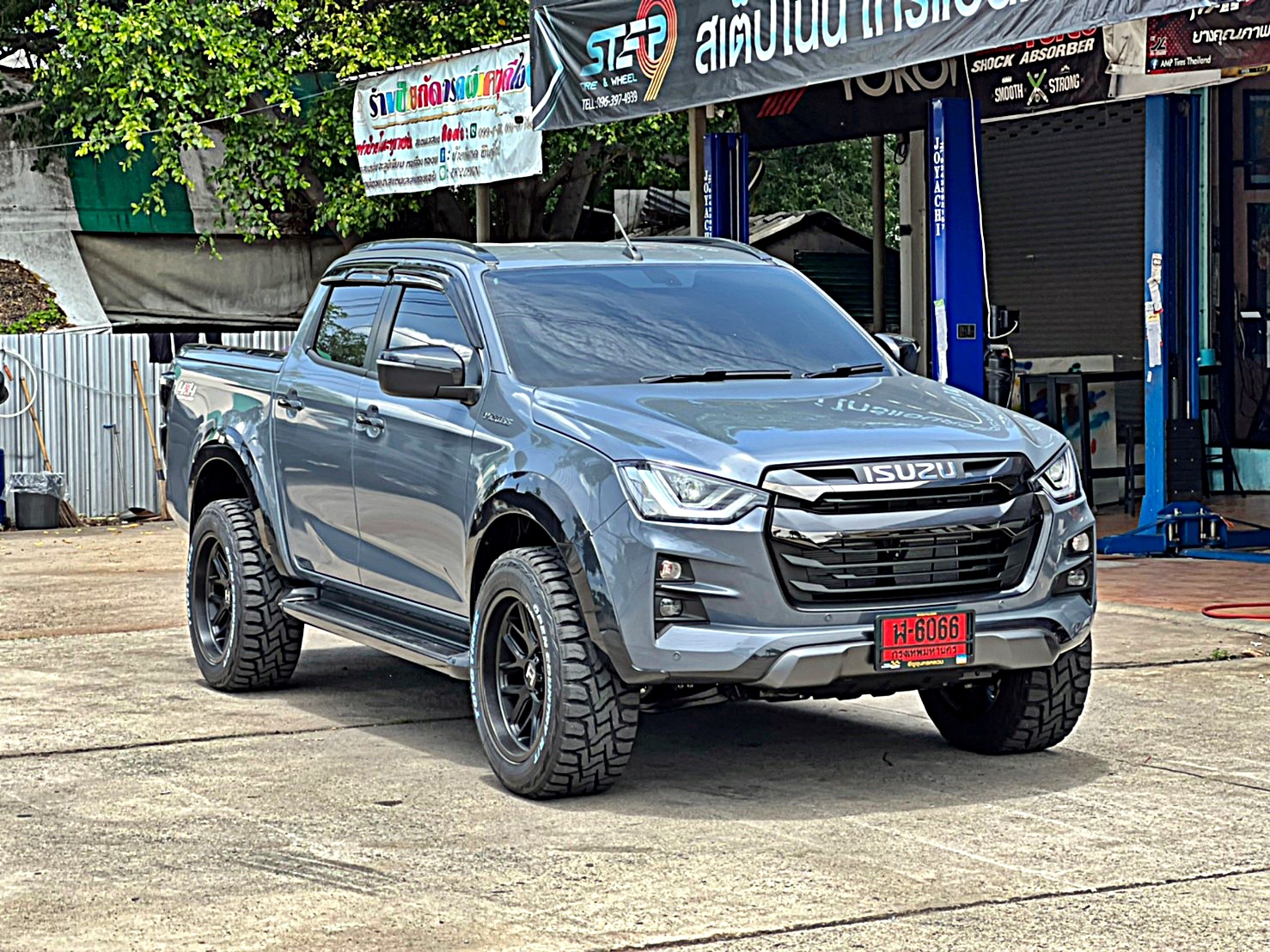 D_MAX_ทรงเมกา ล้อ HOSTILE H120
