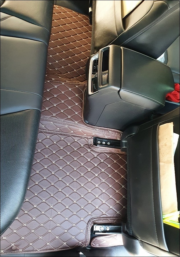 พรมรถยนต์6D MAZDA BT-50 PRO 4ประตู 2021 พรม6D CM เข้ารูป เต็มคัน