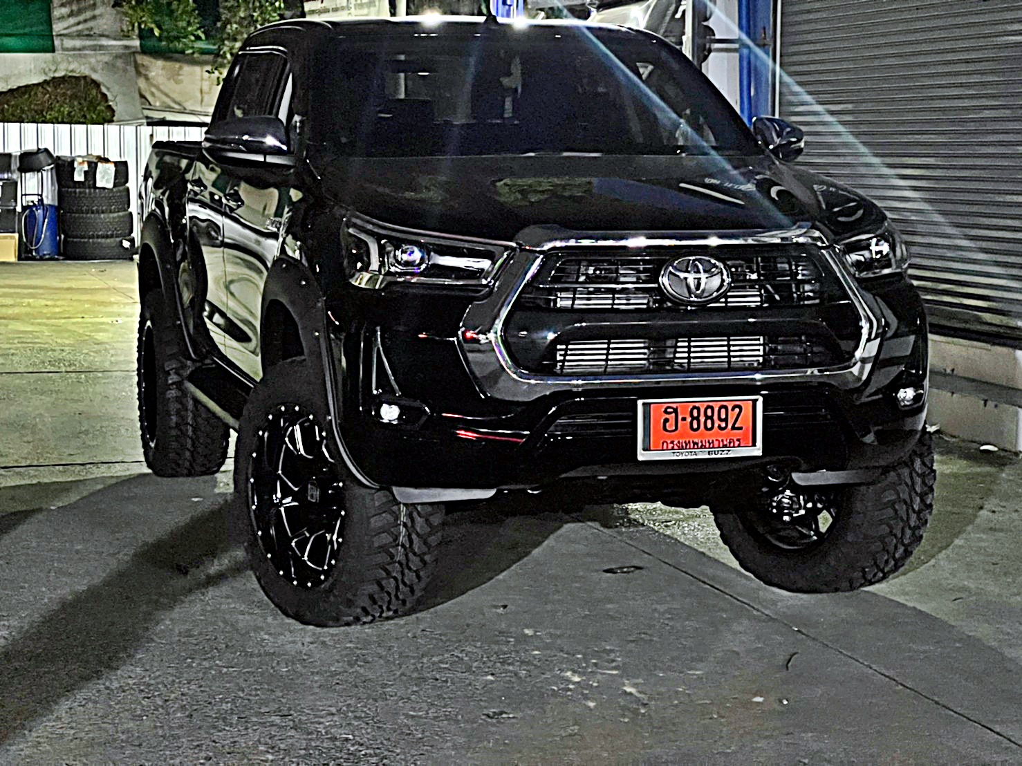 REVO_ทรงเมกา ยกแบบโช๊คเดิม