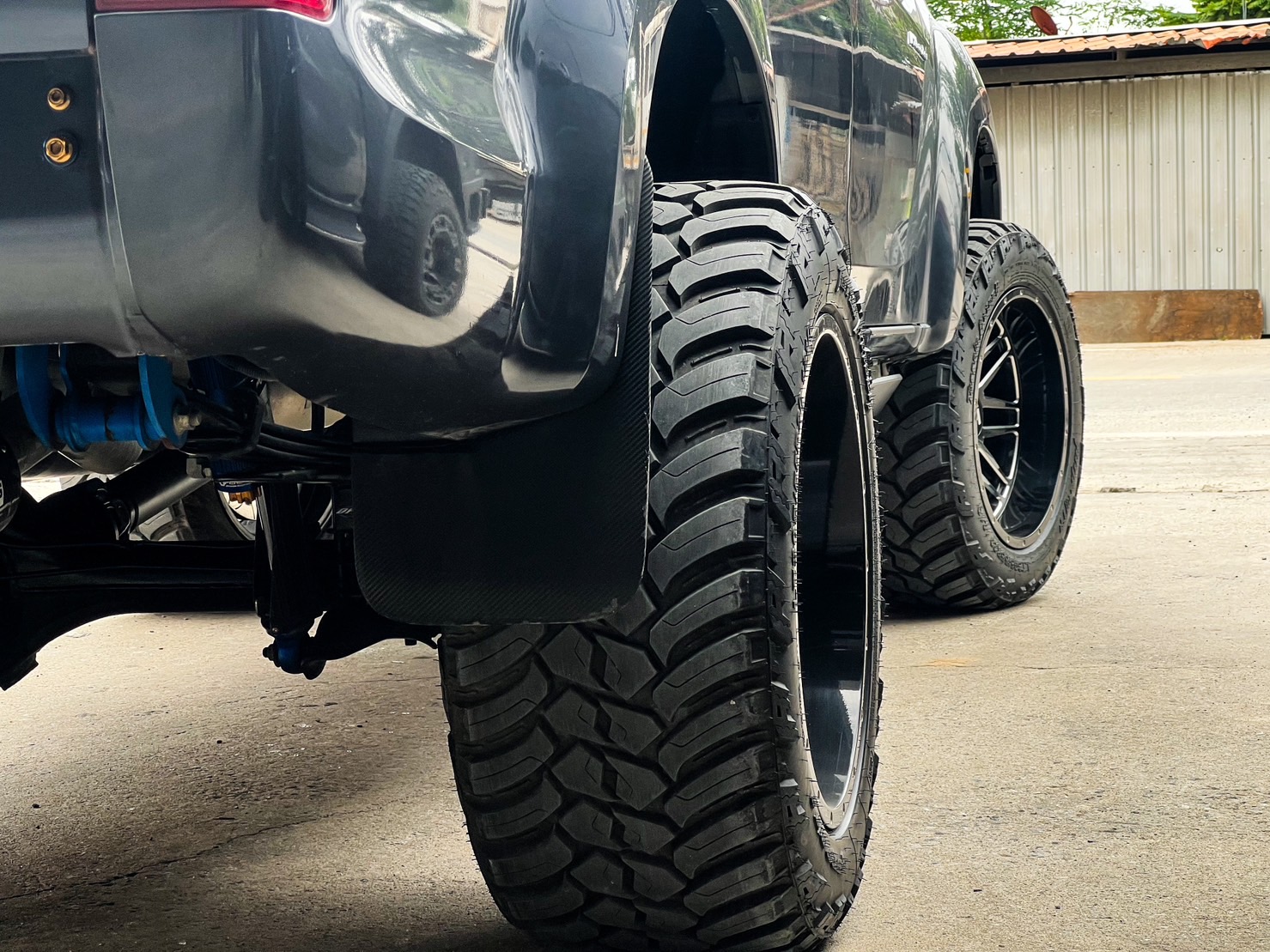 D-MAX HI-LANDER ทรงเมกา