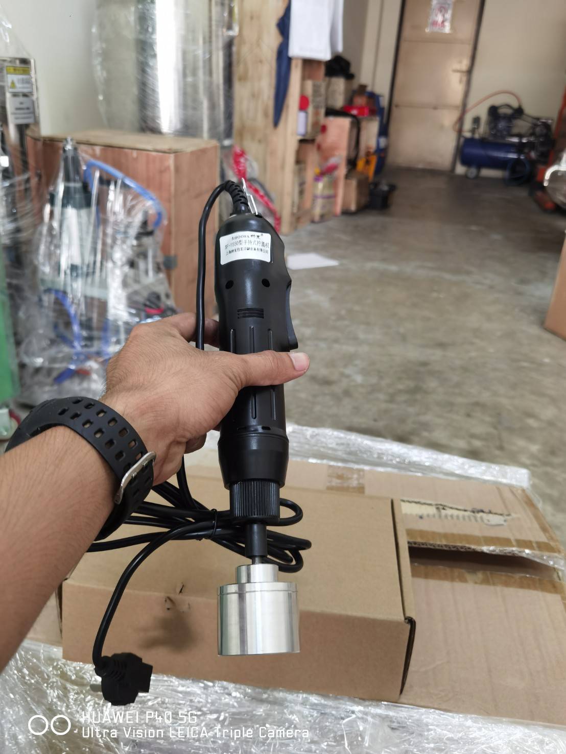 🌈12507 เครื่องปิดฝาขวดไฟฟ้า แบบมือถือ (10-50mm) 6 ชิ้น+ที่แขวน รุ่น SF-1550 หมุนฝา