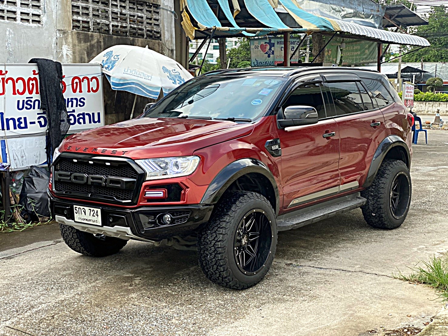 FORD EVEREST จัดทรงเมกาที่ STEP9