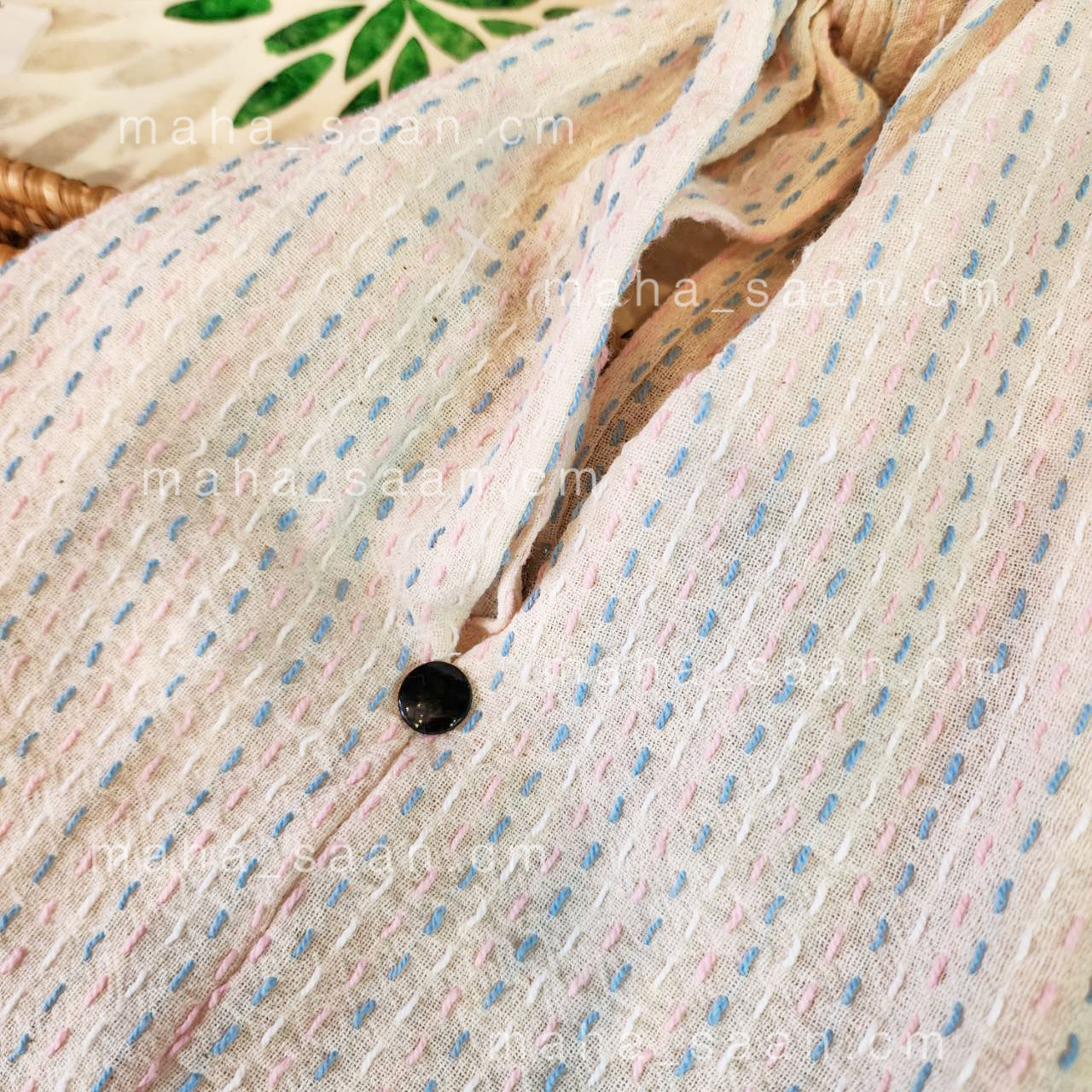 กระเป๋าผ้าย่าม คละลาย ทรงhobo ดีไซส์สวย ใส่ของได้เอนกประสงค์ 🍿