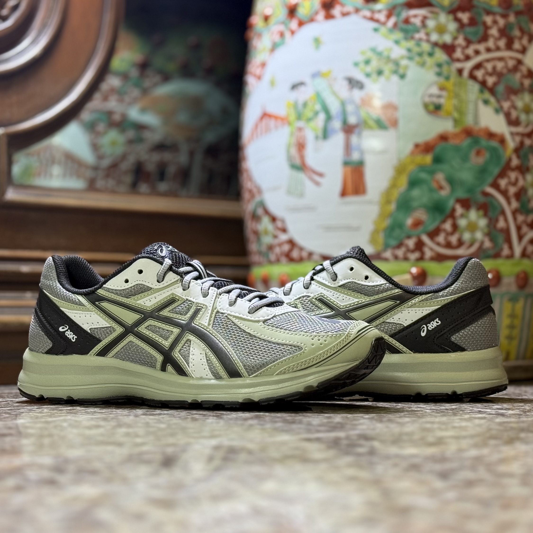 รองเท้า ASICS JOG 100S ‘Sheet Rock’ (M6/8/8.5/9/9.5/10/11.5US)