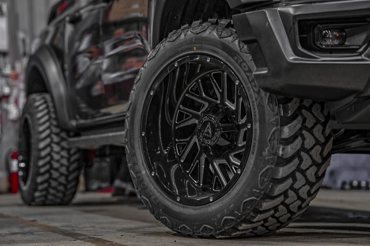 FORD RANGER NEXTGEN แต่งทรงเมกาที่STEP9