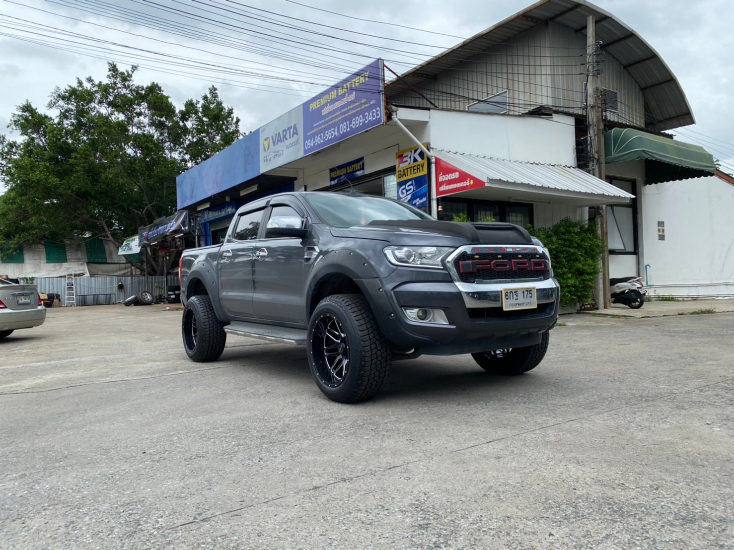 FORD ทรงเมกา ล้อเทพลึกสุดตาราง