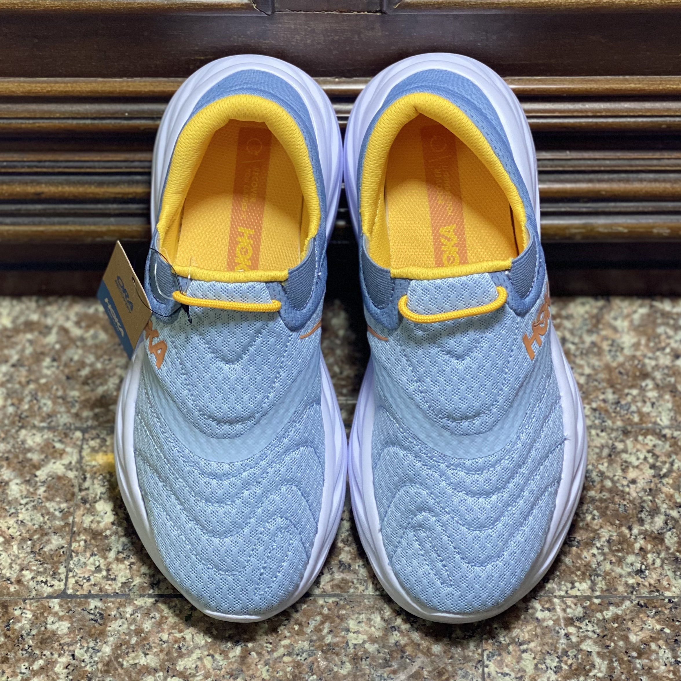 รองเท้า HOKA Ora Recovery Shoe 2 Women (W8/9US)