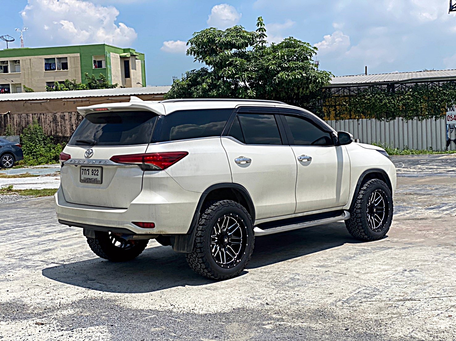 FORTUNER ล้อขอบ20 OFFROAD ที่ STEP9