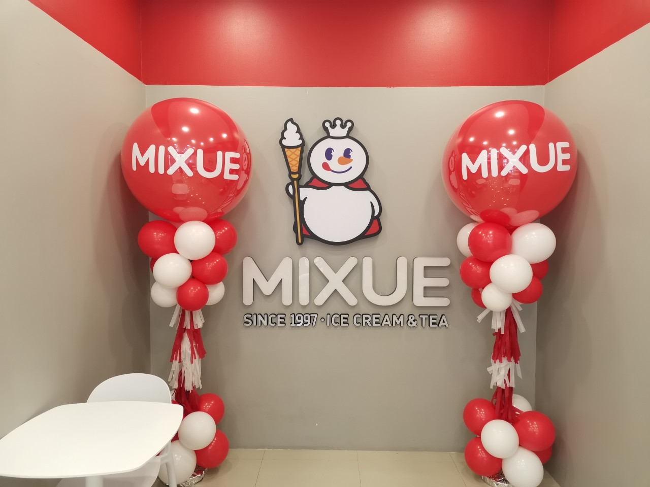 เซทลูกโป่งเสาตั้งเปิดร้านใหม่ ขนาด36นิ้ว โทนสีแดงขาว