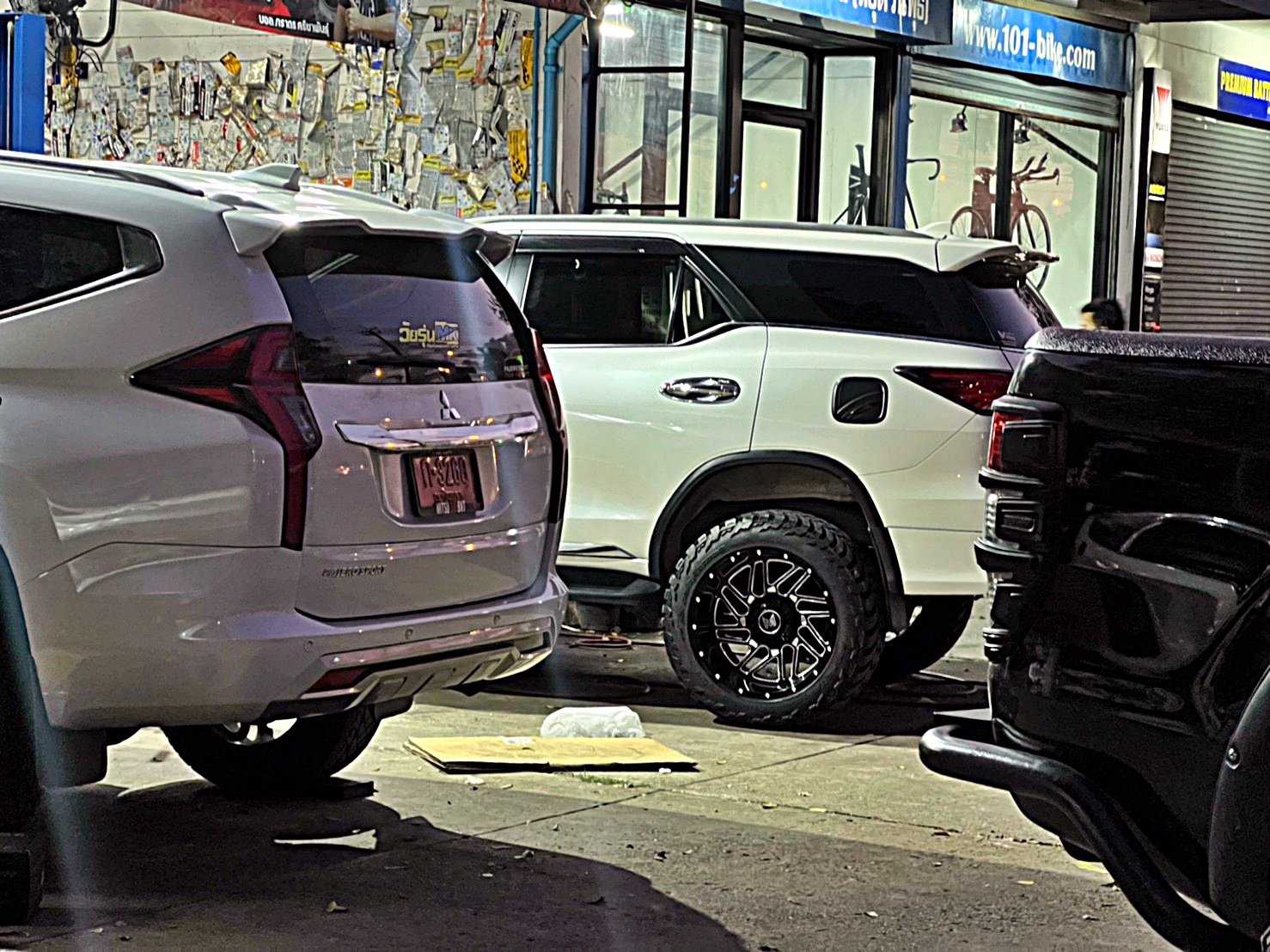 FORTUNER ทรงเมกา ล้อขอบ20 ที่ STEP9