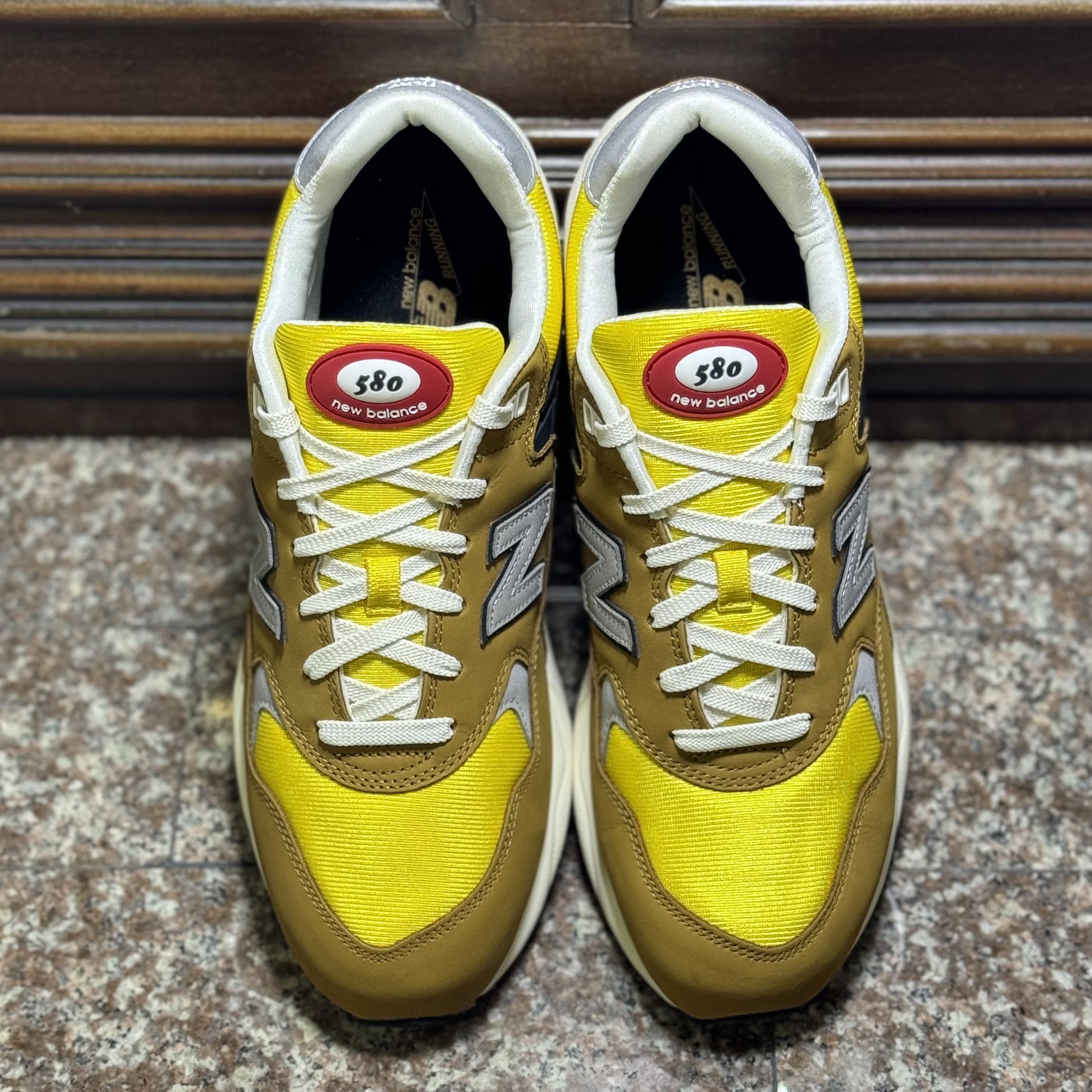 รองเท้า New Balance 580 ‘Real Mad Brown’ (M10.5US)