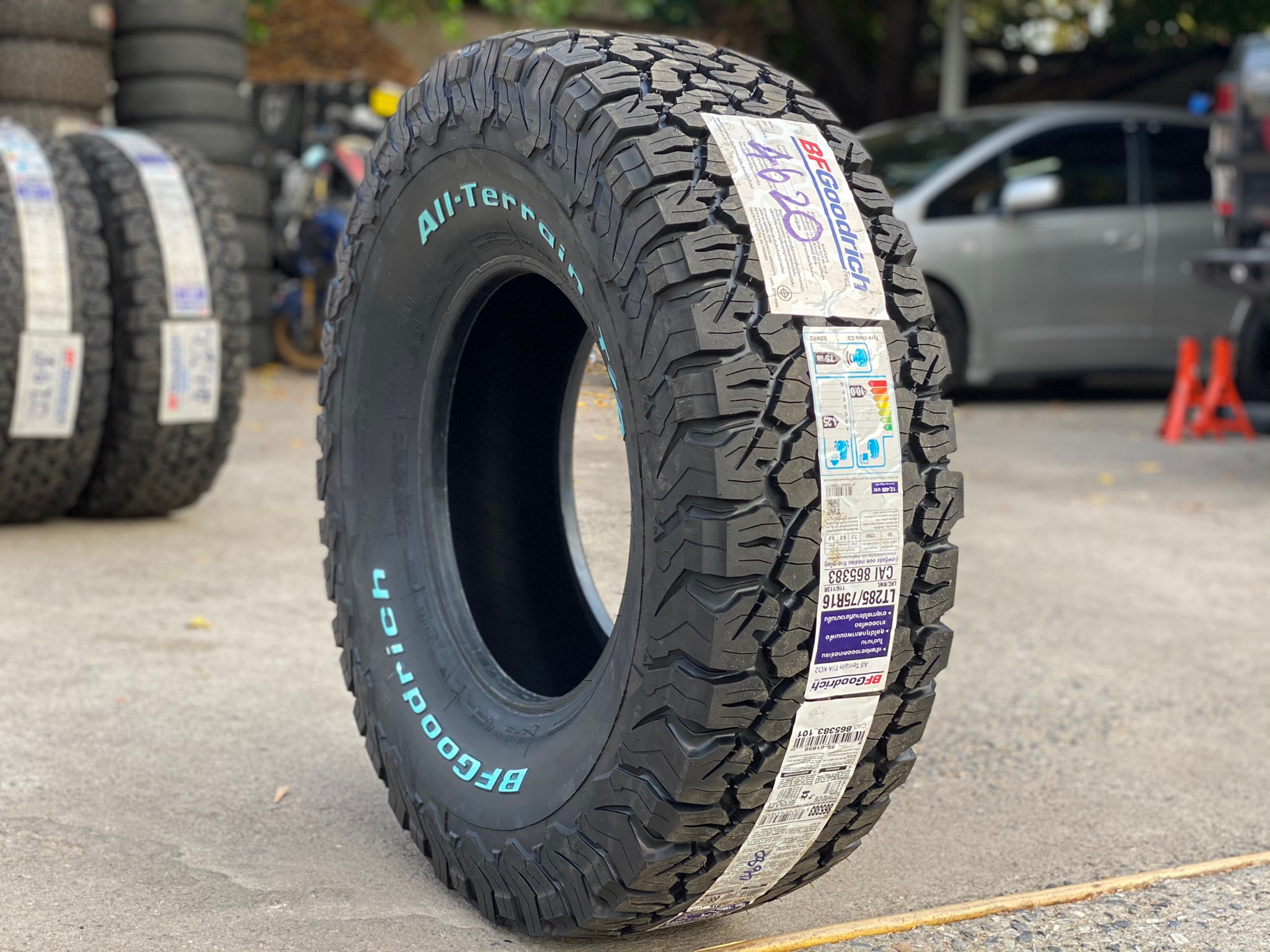 ยางใหม่ BF GOODRICH KO2 285/75-16 พิเศษ สุดๆ