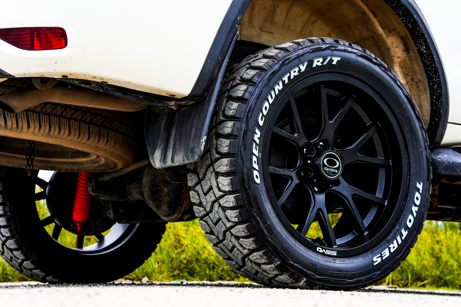 TOYOTA FORTUNER จองคิวมาจาก จันทบุรี