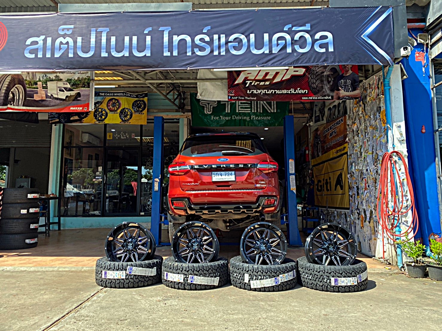 FORD EVEREST จัดทรงเมกาที่ STEP9