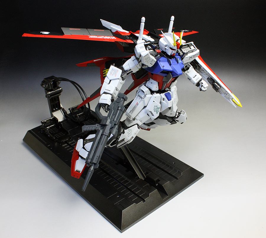 MG 1/100 Aile Strike Gundam