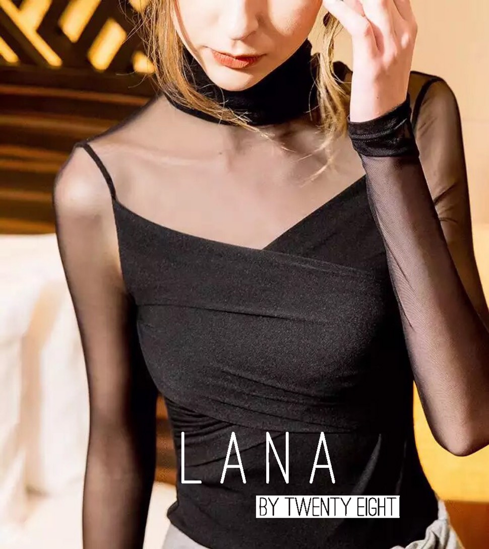 เสื้อแขนยาวคอเต่า แต่งซีทรู