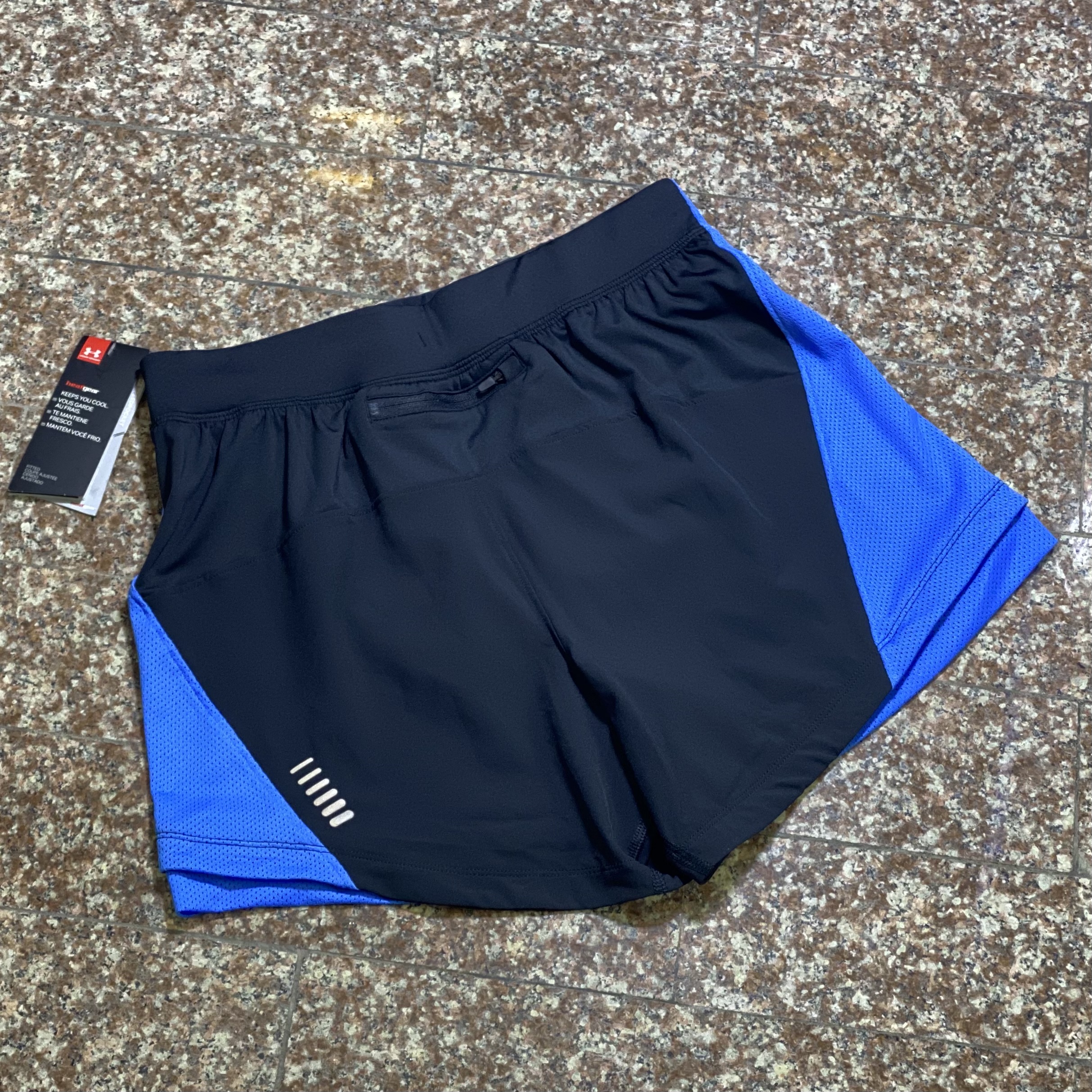 กางเกงวิ่ง Under Armour Qualifier SpeedPocket 5” Running Shorts (LG)