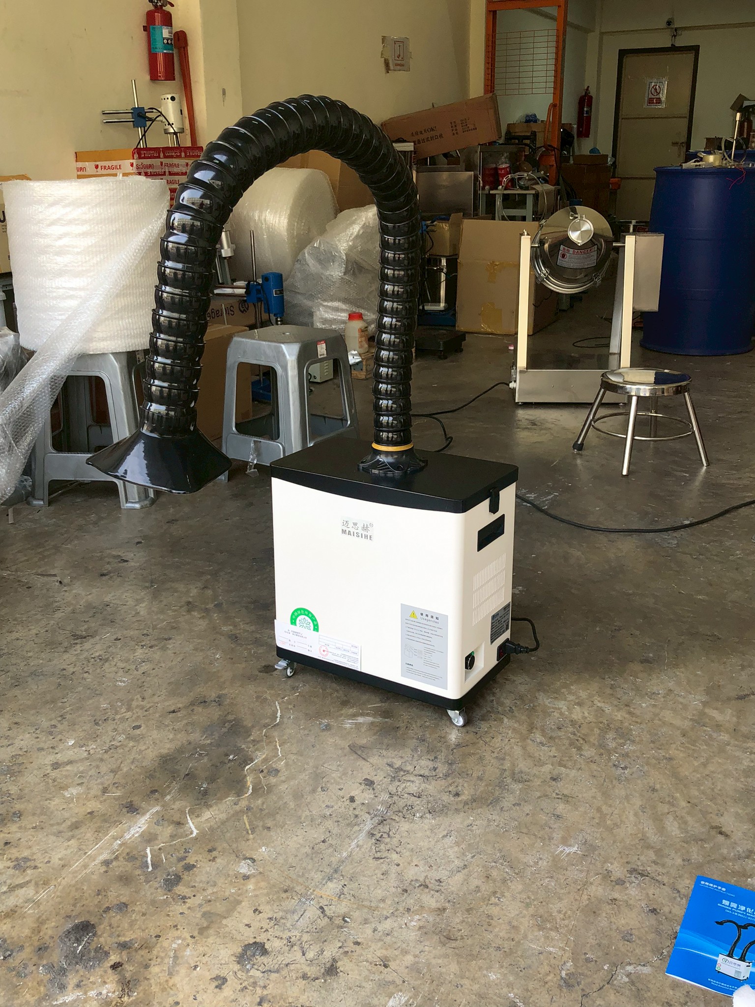 ✨ เครื่องดูดควันและกรองกลิ่นสำหรับงานอุตสาหกรรม