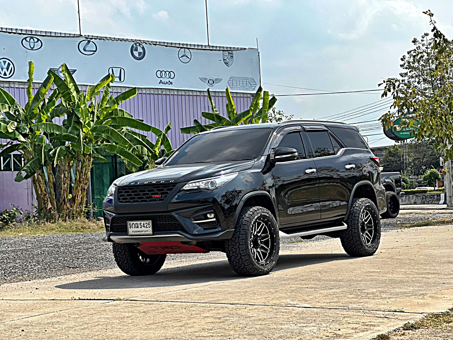 FORTUNER ทรงเมกา