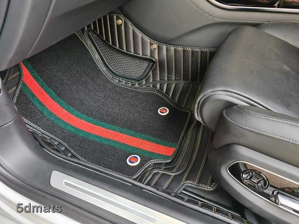 พรมปูพื้นรถยนต์ 5D AUDI A8 ปี2018-24 พรม5D ลายตรง สีดำด้ายครีม เสริมใยดักฝุ่น เข้ารูป เต็มคัน